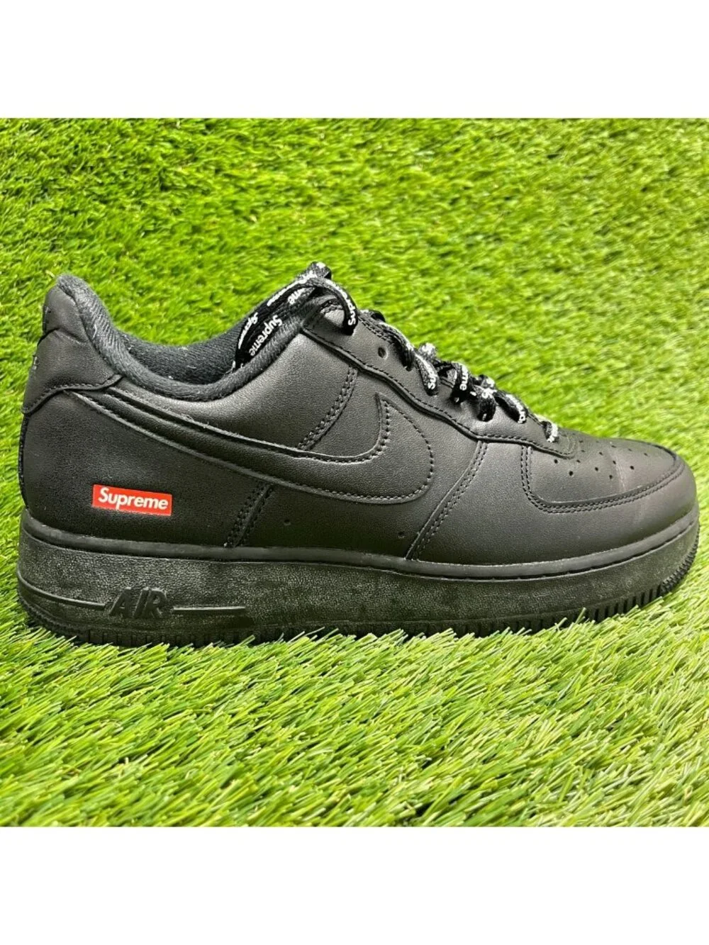 Nike Air Force 1 Low Mens Size 9 Black Athletic Leather Supreme Shoes Sneakers